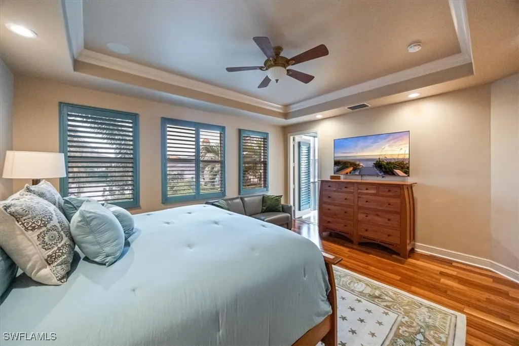 501 Avellino Isle Circle Naples FL 34119