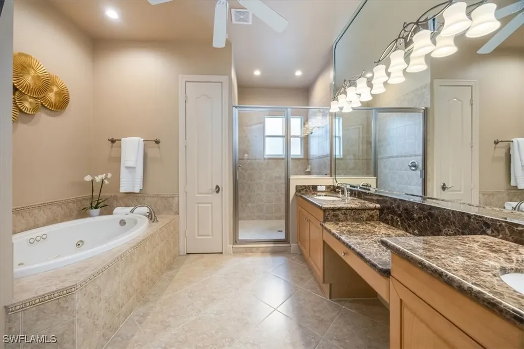 501 Avellino Isle Circle Naples FL 34119