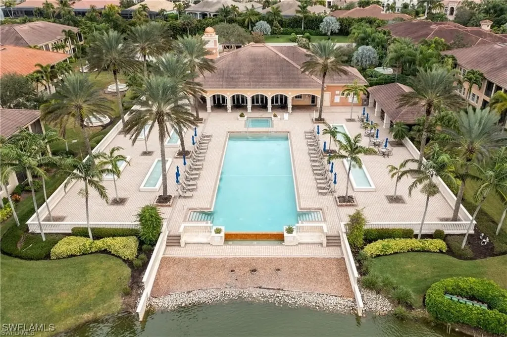 501 Avellino Isle Circle Naples FL 34119
