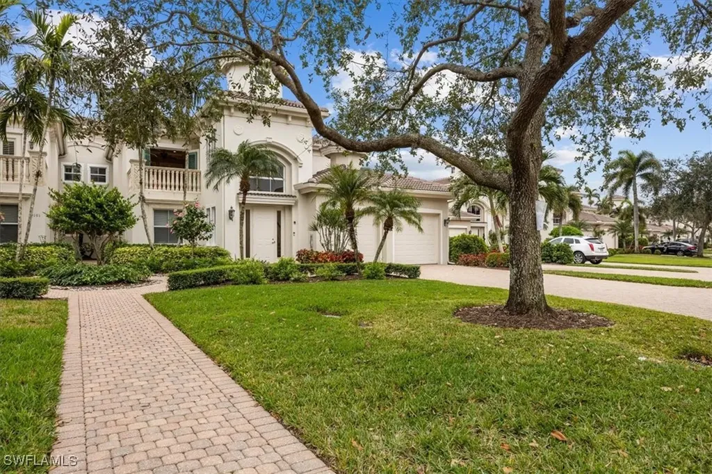 501 Avellino Isle Circle Naples FL 34119