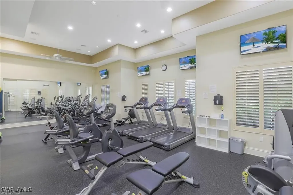 501 Avellino Isle Circle Naples FL 34119