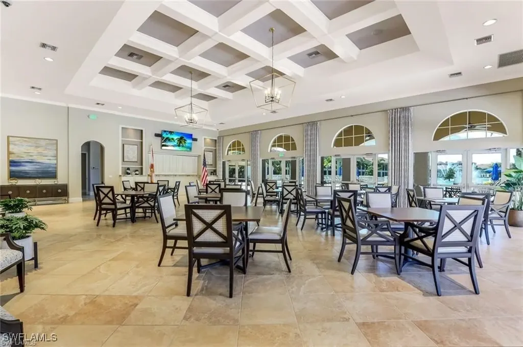 501 Avellino Isle Circle Naples FL 34119