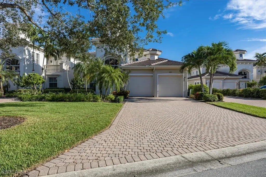 501 Avellino Isle Circle Naples FL 34119