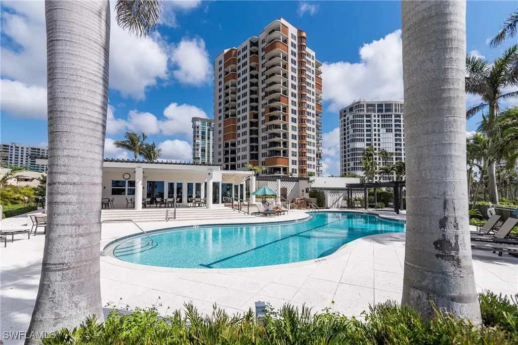 4251 Gulf Shore Boulevard N Naples FL 34103