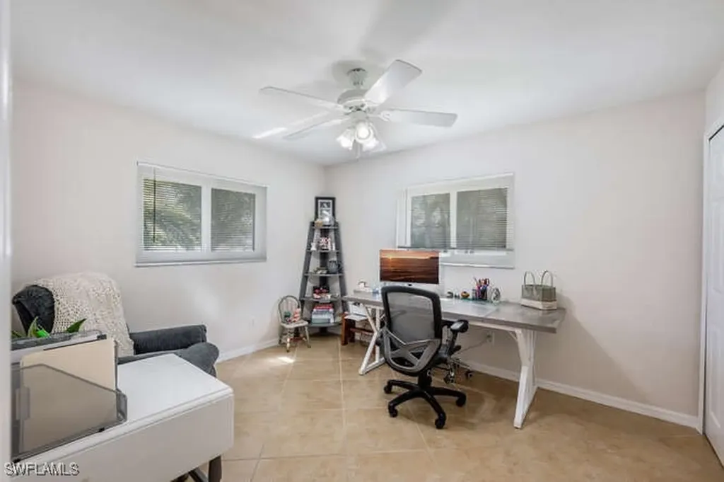 1914 NE 34th Street Cape Coral FL 33909