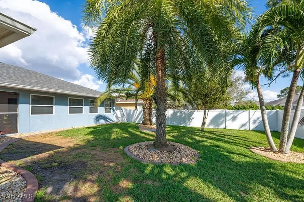 1914 NE 34th Street Cape Coral FL 33909