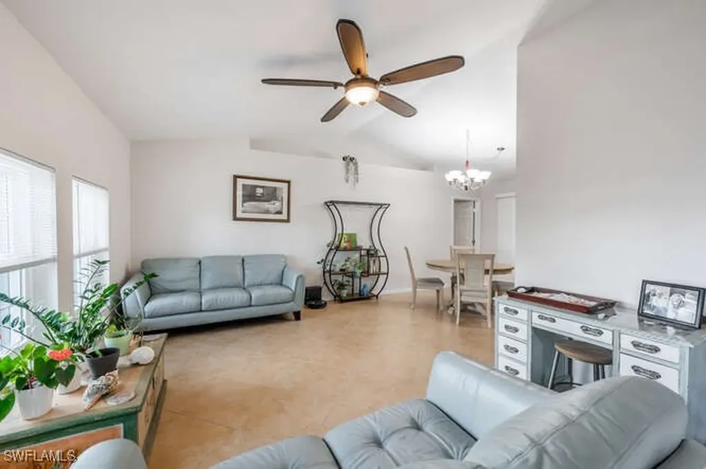 1914 NE 34th Street Cape Coral FL 33909