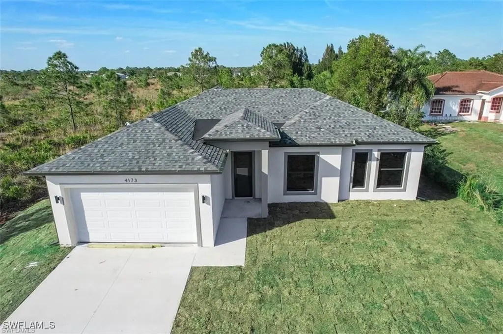 4122 10th Avenue SE Naples FL 34117