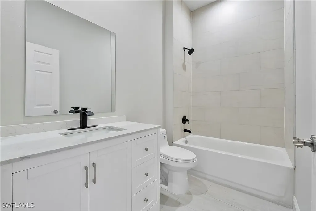 4122 10th Avenue SE Naples FL 34117