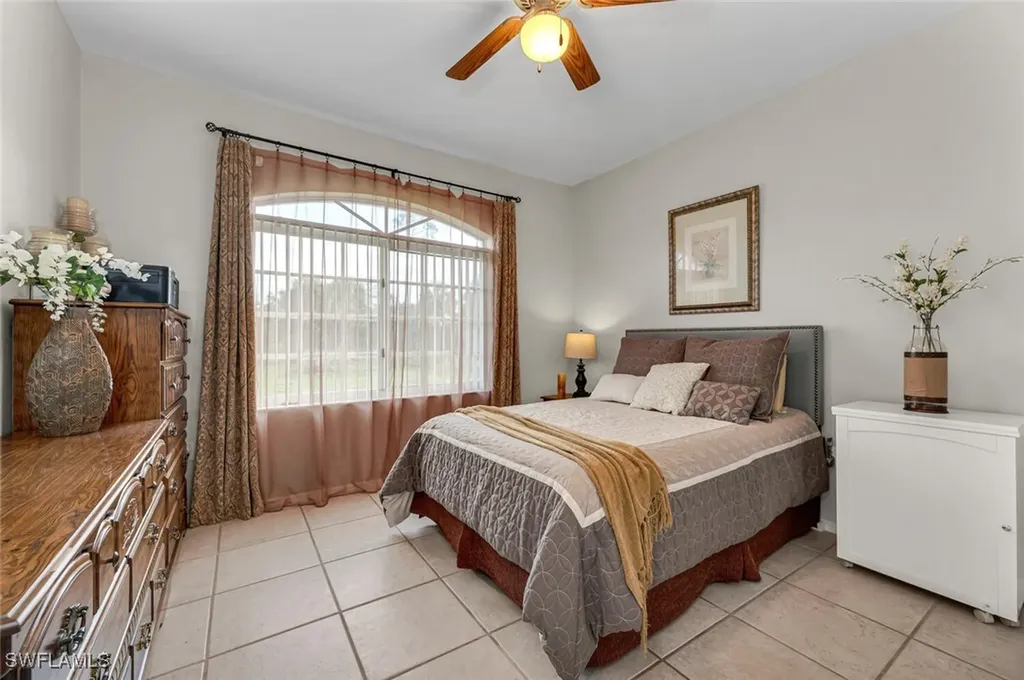 2735 20th Avenue SE Naples FL 34117