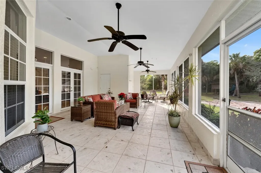 2735 20th Avenue SE Naples FL 34117