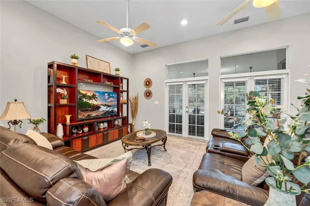 2735 20th Avenue SE Naples FL 34117