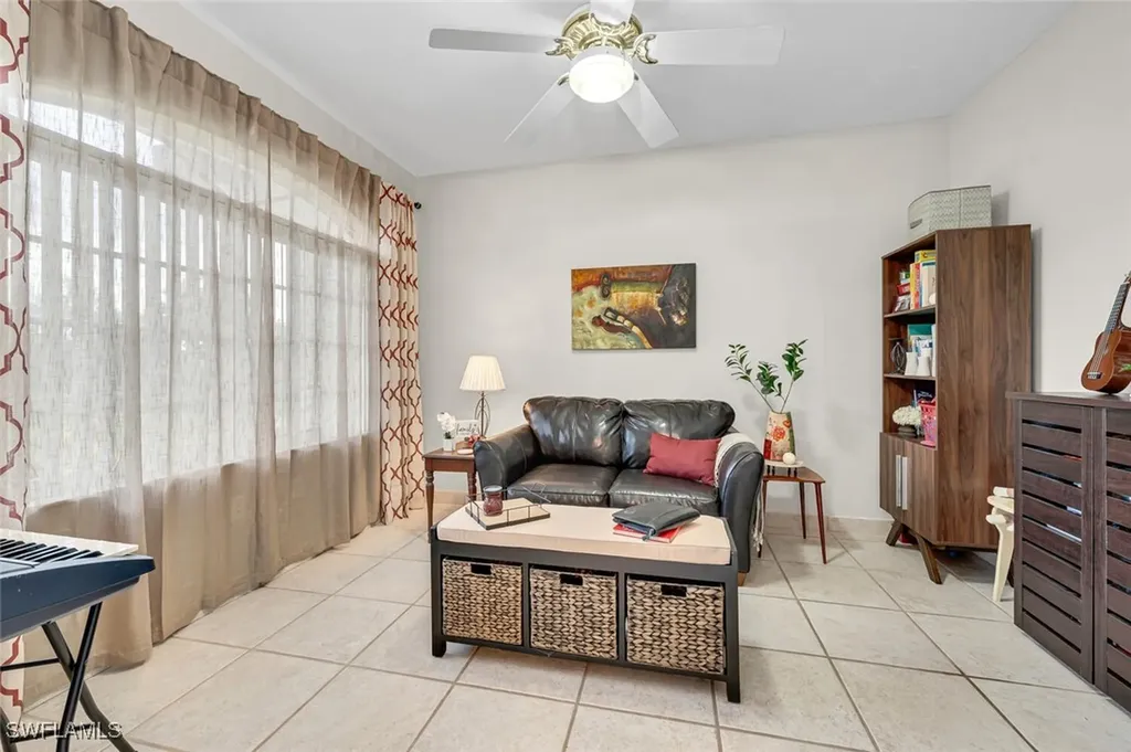 2735 20th Avenue SE Naples FL 34117