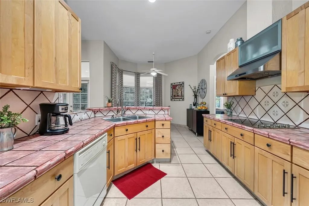 2735 20th Avenue SE Naples FL 34117