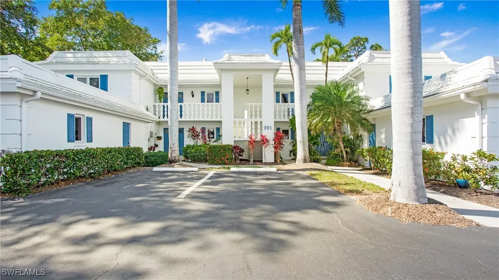201 Palm River Boulevard Naples FL 34110