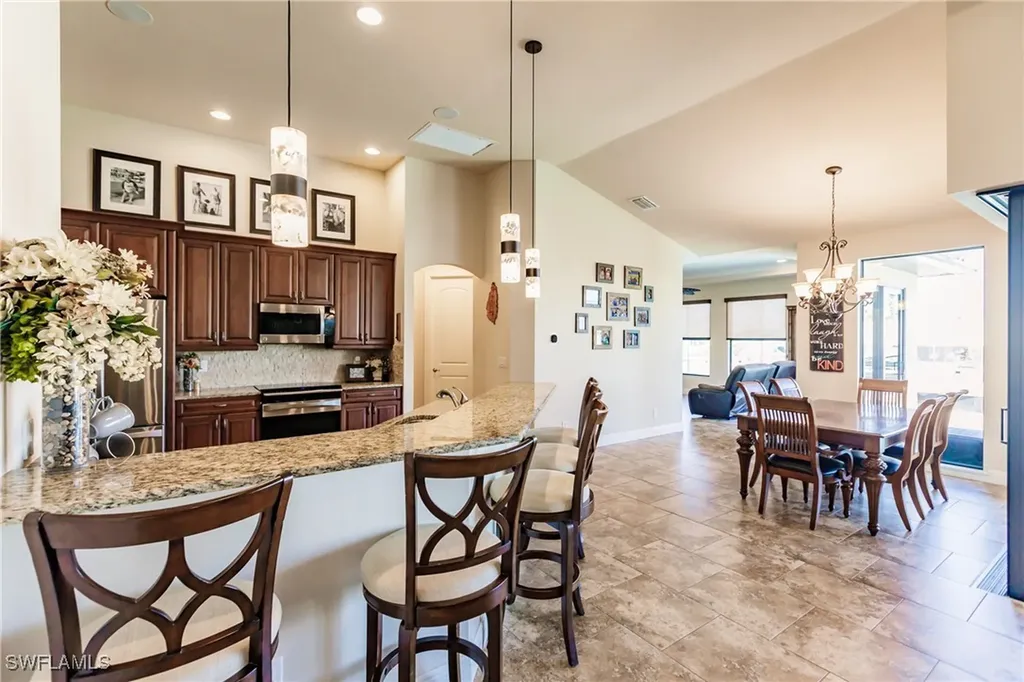 133 SW 54th Terrace Cape Coral FL 33914