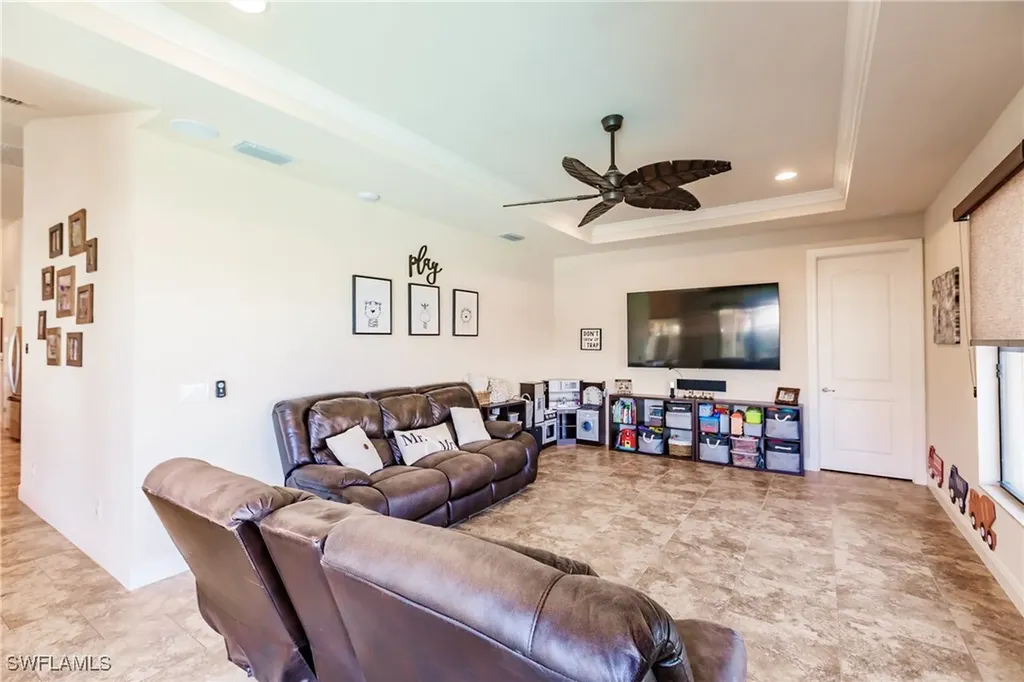 133 SW 54th Terrace Cape Coral FL 33914