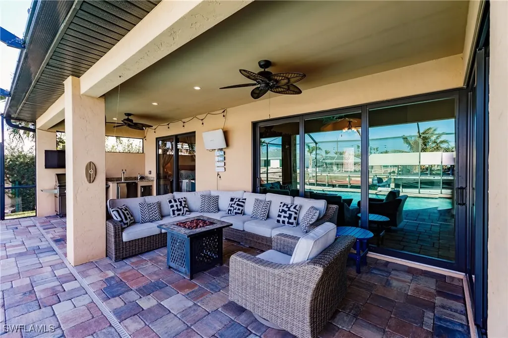 133 SW 54th Terrace Cape Coral FL 33914