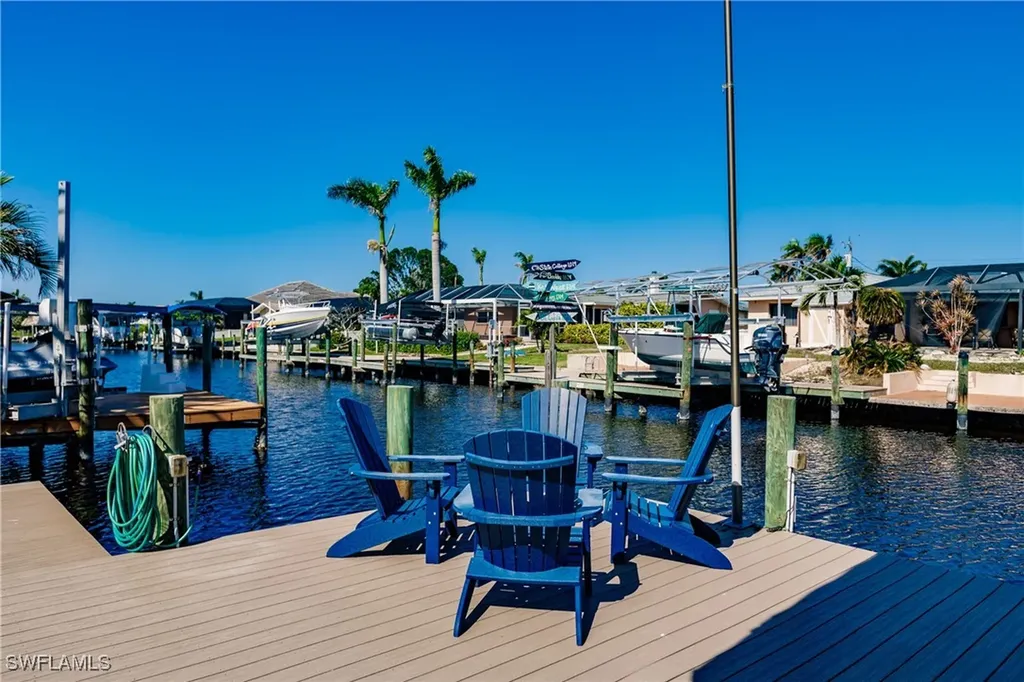 133 SW 54th Terrace Cape Coral FL 33914