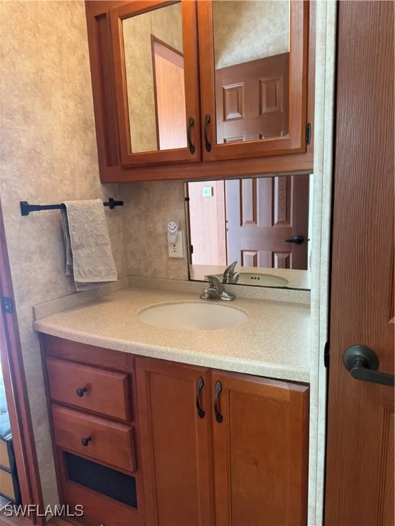 69 Kumquat Lane Naples FL 34114