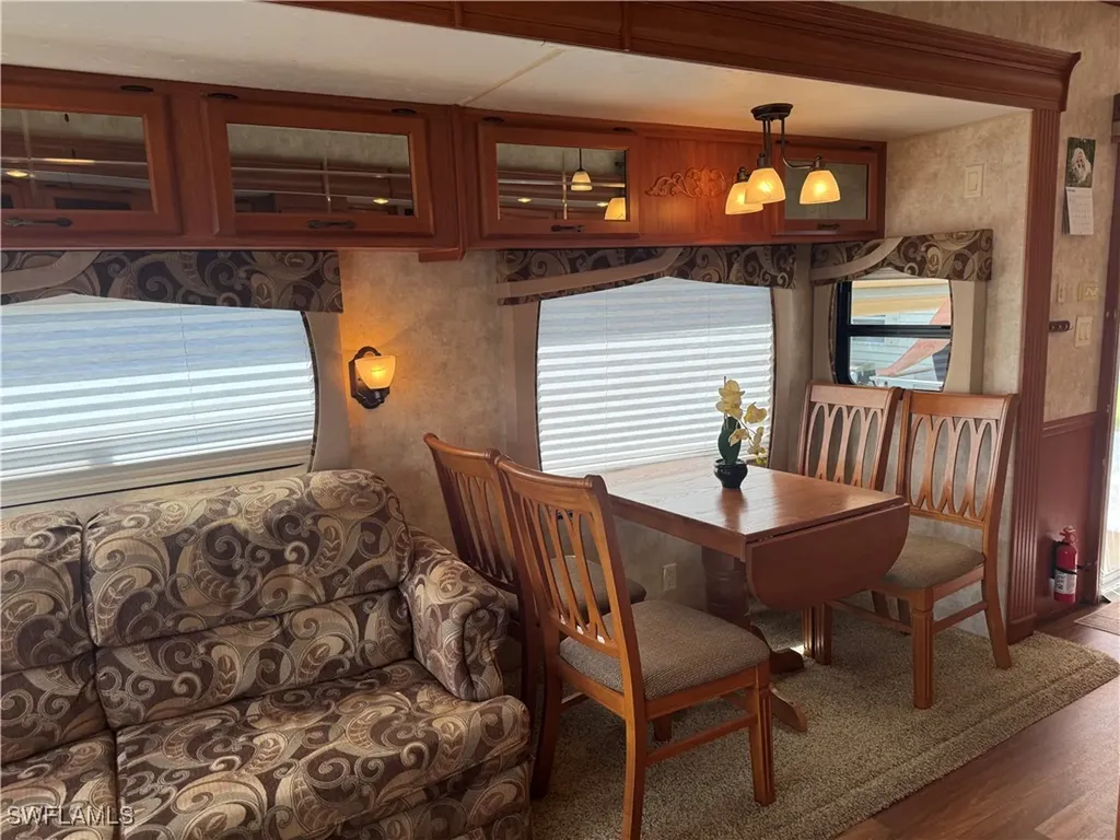 69 Kumquat Lane Naples FL 34114