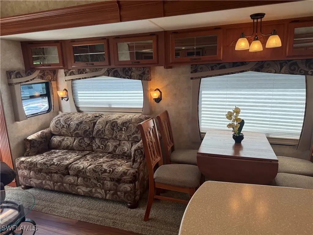 69 Kumquat Lane Naples FL 34114