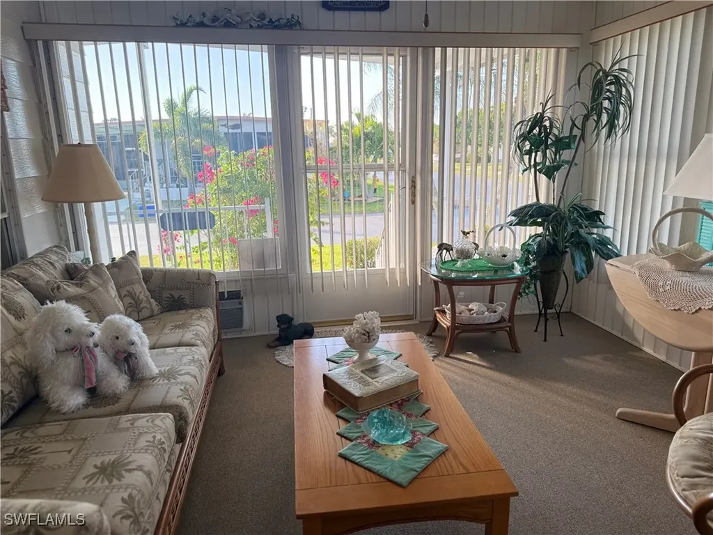 569 Winning Way North Fort Myers FL 33917