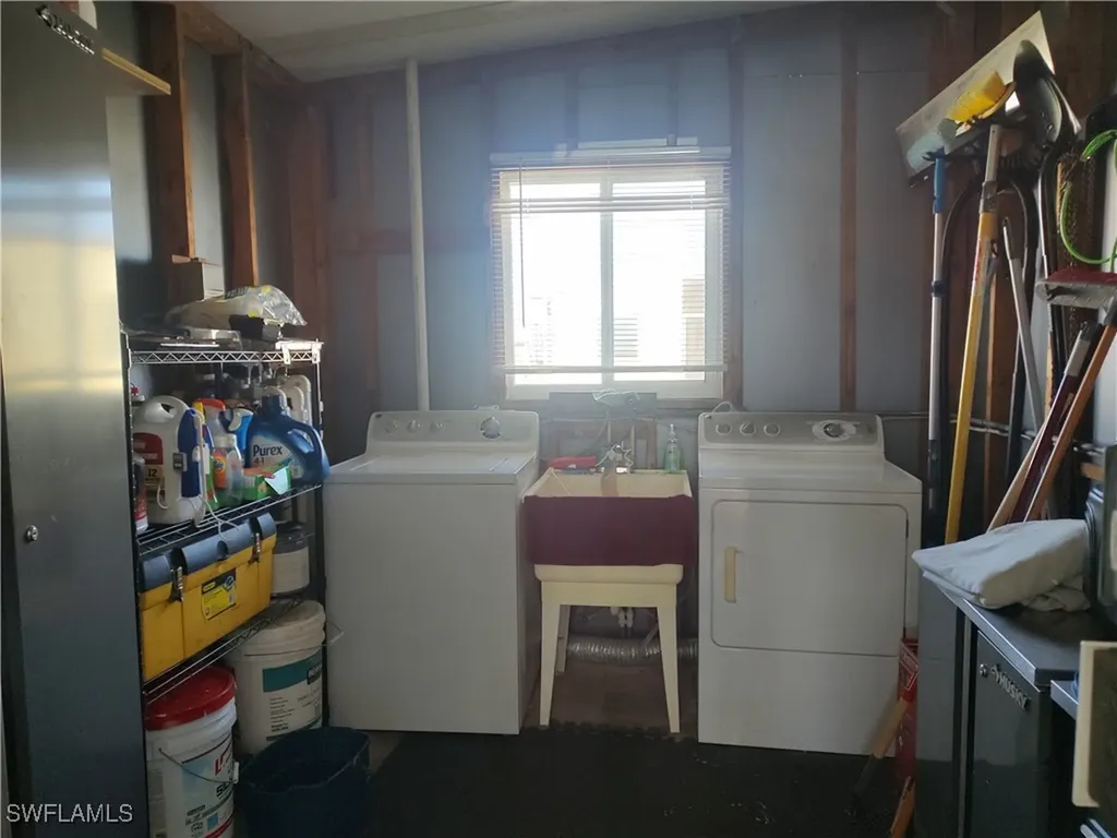 9278 Desoto Drive North Fort Myers FL 33903