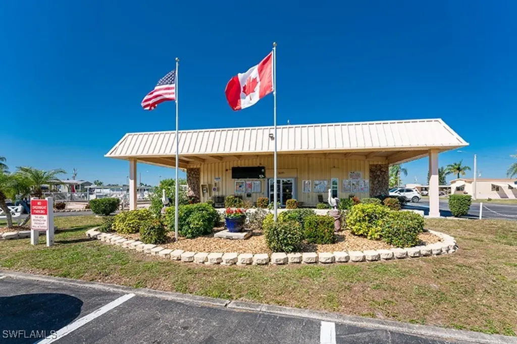 9278 Desoto Drive North Fort Myers FL 33903