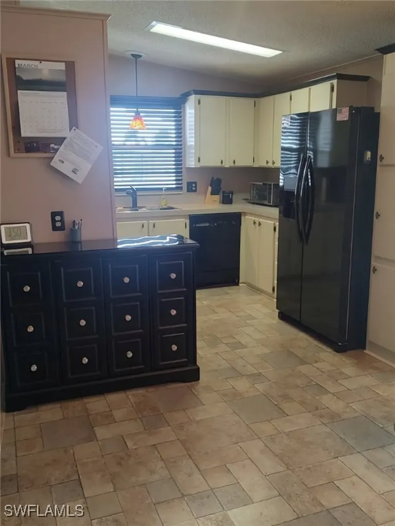 9278 Desoto Drive North Fort Myers FL 33903