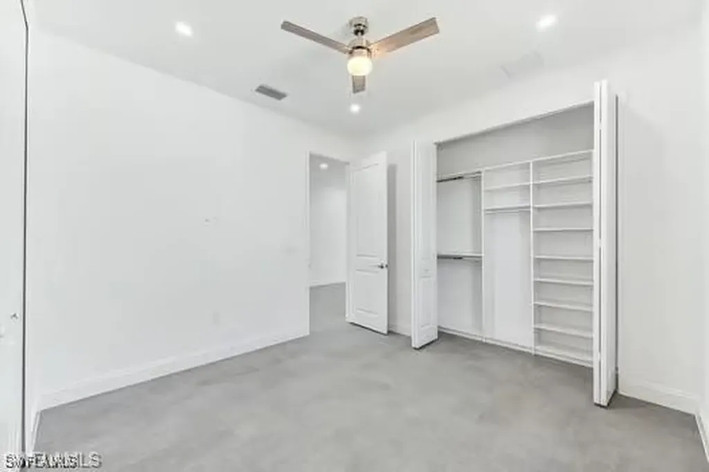 11651 Mckenna Avenue Bonita Springs FL 34135