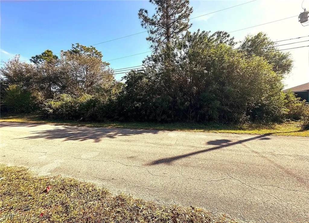 502 Truman Avenue Lehigh Acres FL 33972