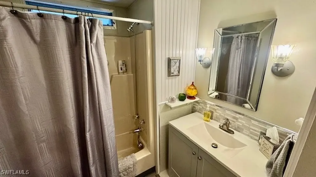 14596 Paul Revere Loop North Fort Myers FL 33917