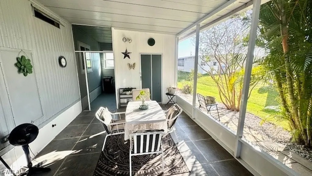 14596 Paul Revere Loop North Fort Myers FL 33917