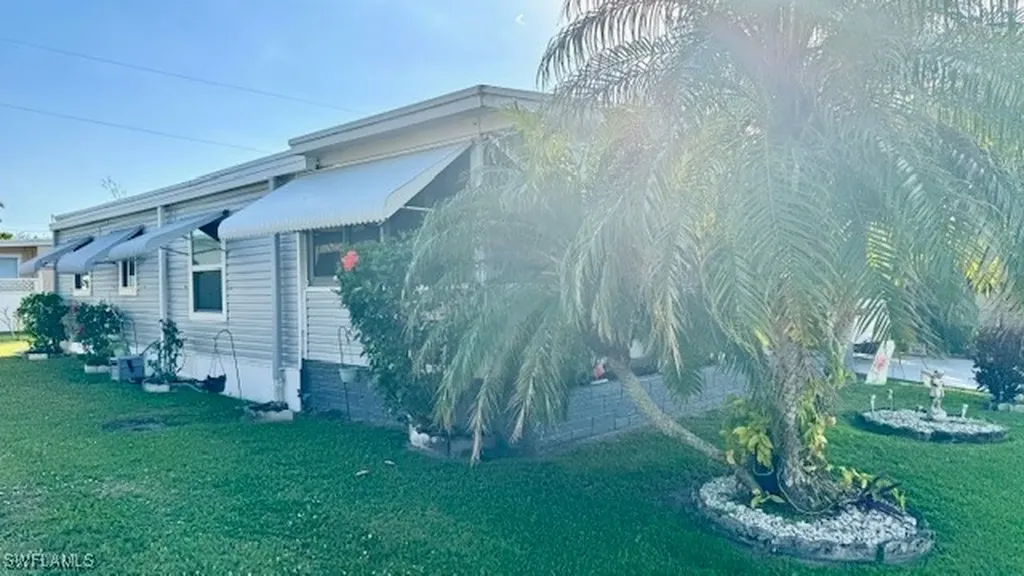 14596 Paul Revere Loop North Fort Myers FL 33917