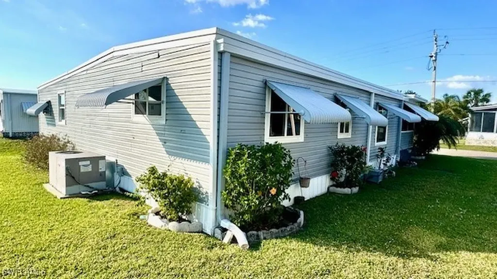 14596 Paul Revere Loop North Fort Myers FL 33917