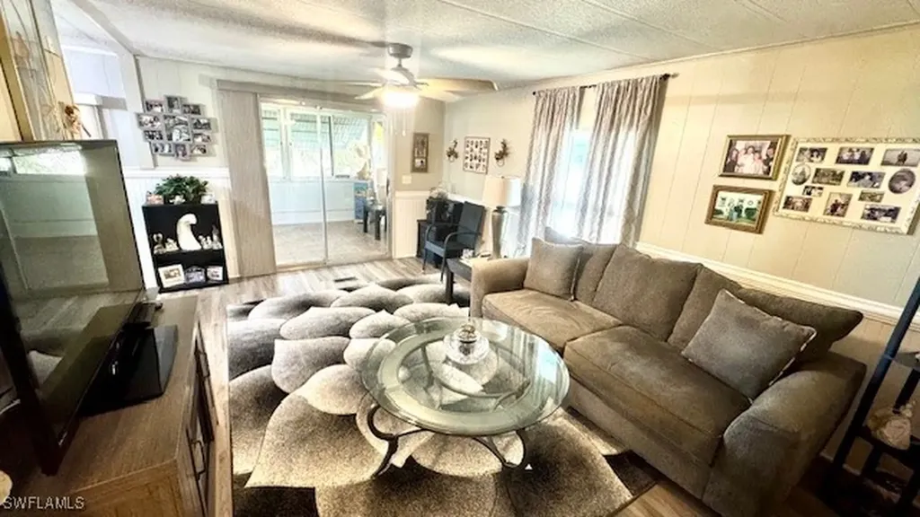 14596 Paul Revere Loop North Fort Myers FL 33917