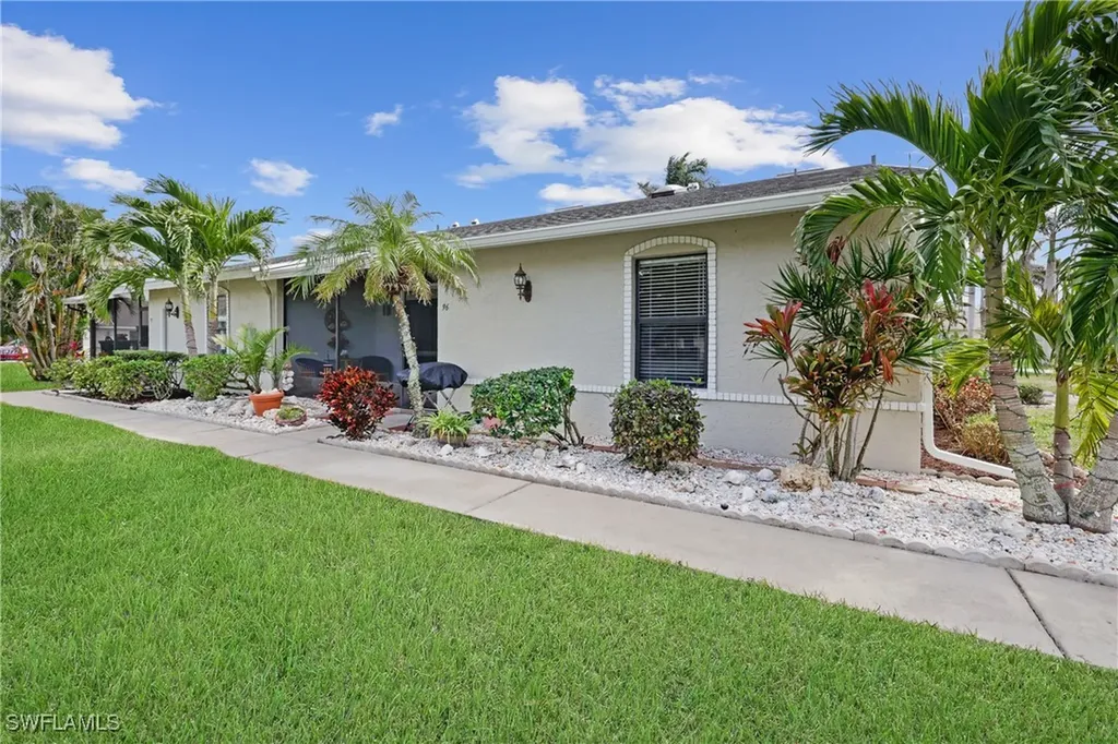 1425 SW 51st Lane Cape Coral FL 33914