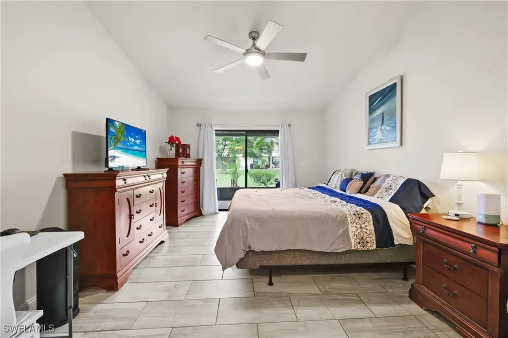 1425 SW 51st Lane Cape Coral FL 33914
