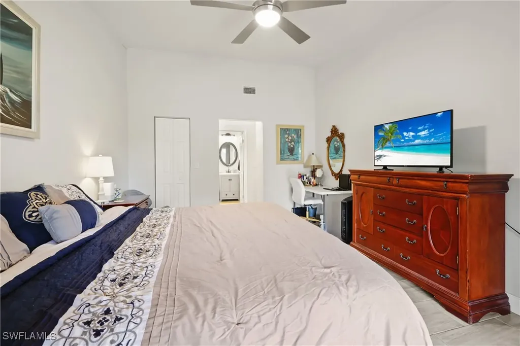 1425 SW 51st Lane Cape Coral FL 33914