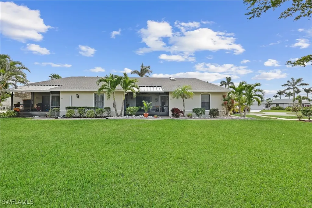 1425 SW 51st Lane Cape Coral FL 33914