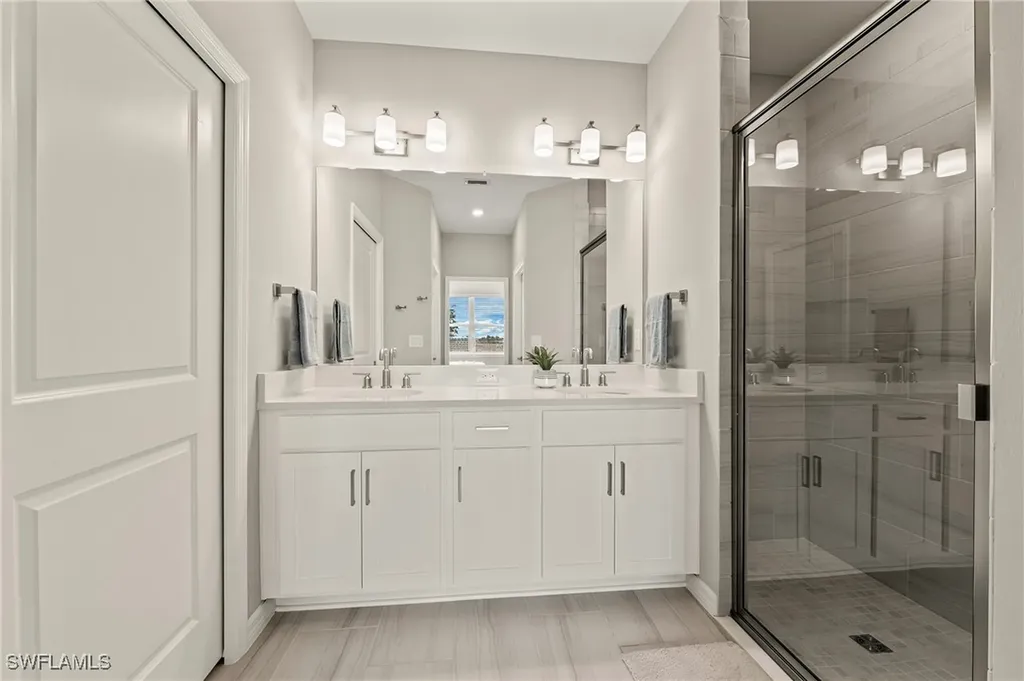 11821 Venetian Lagoon Drive Fort Myers FL 33913