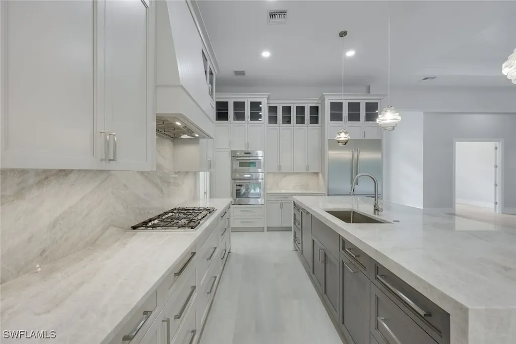 14322 Charthouse Circle Naples FL 34114