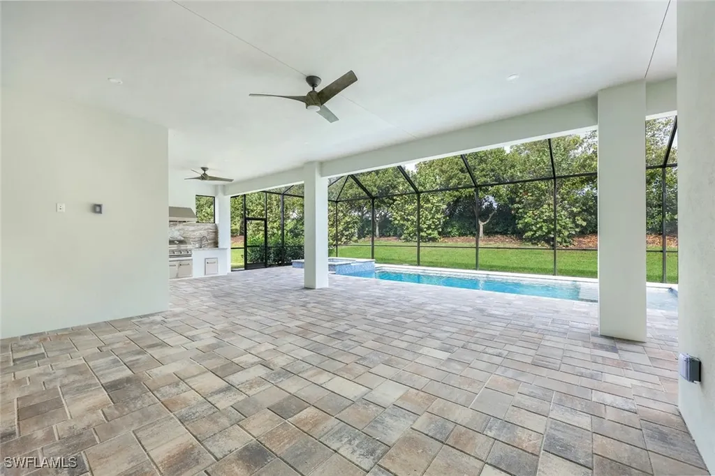 14322 Charthouse Circle Naples FL 34114