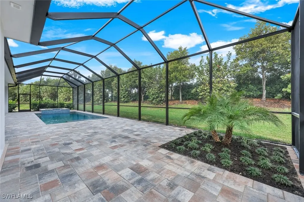 14322 Charthouse Circle Naples FL 34114
