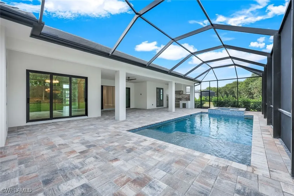 14322 Charthouse Circle Naples FL 34114