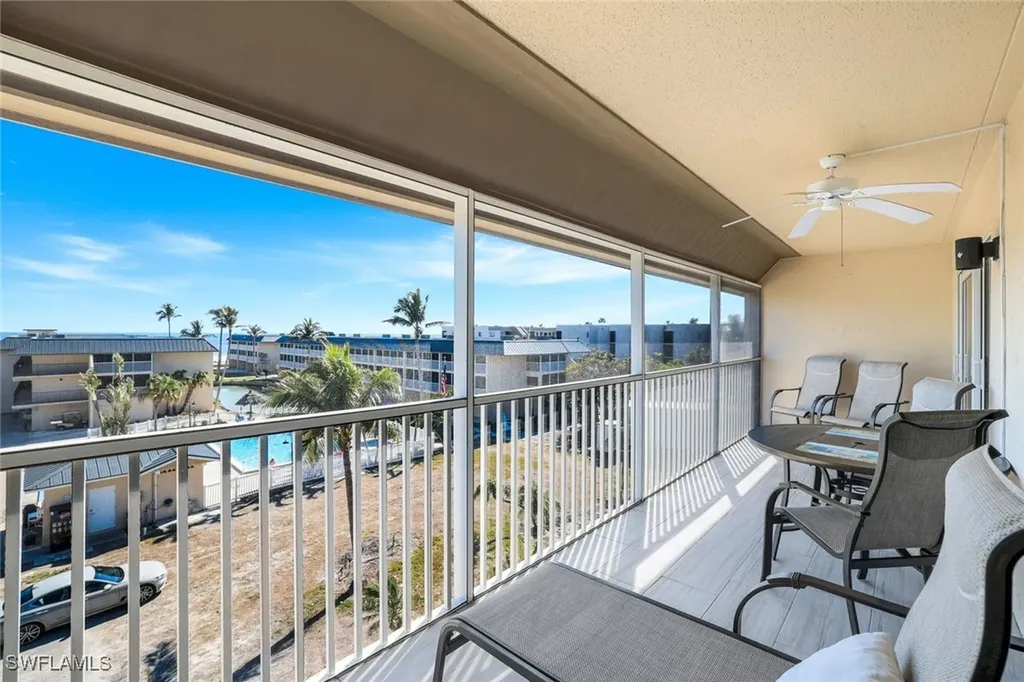 1246 Fulgur Street Sanibel FL 33957