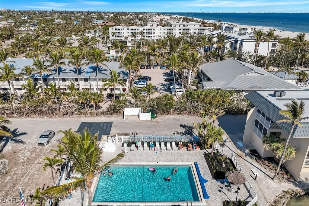 1246 Fulgur Street Sanibel FL 33957