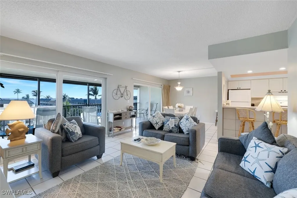 1246 Fulgur Street Sanibel FL 33957