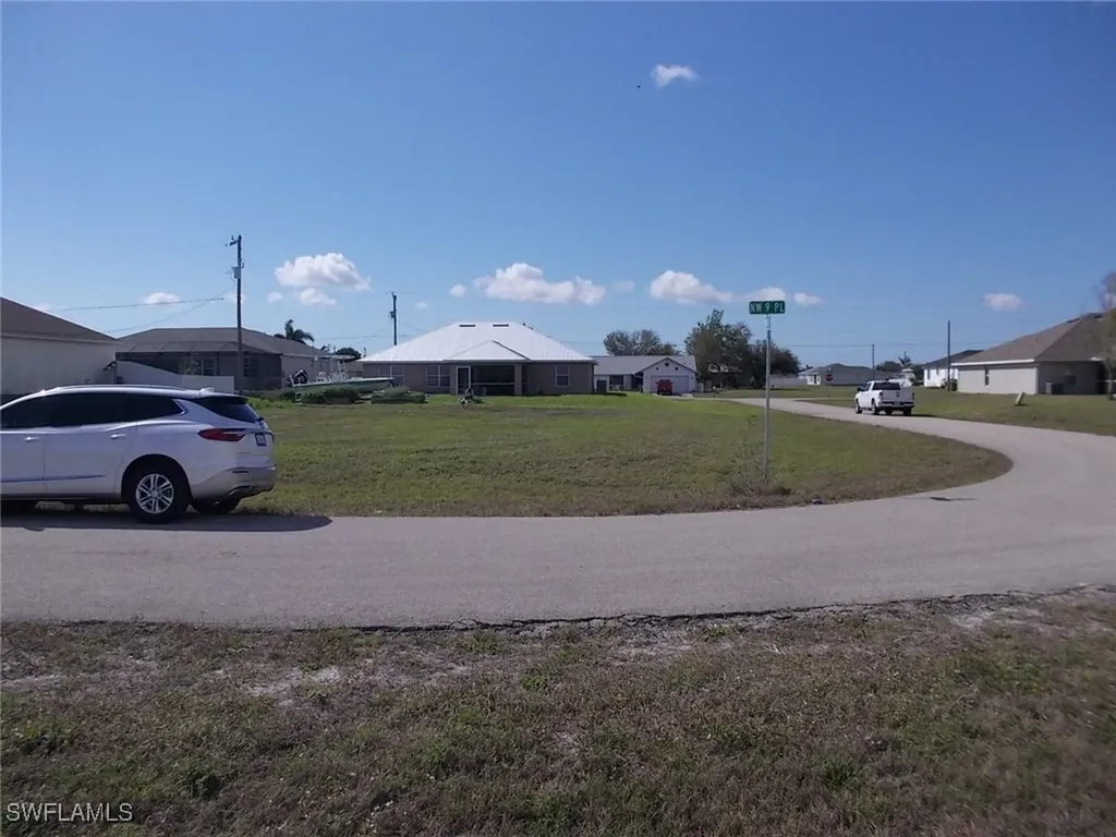 1417 NW 9th Place Cape Coral FL 33993